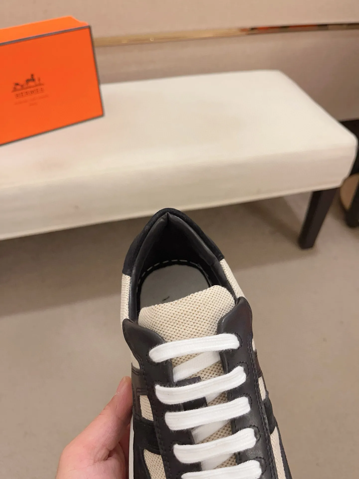 Men's clothing and shoes💰: 400💰《HERMES》【Classic Original Version】Hermès; Top 🔝 Purchasing Agency 🔍🔍Men's latest 🇺🇸 counter sales simultaneously, original ▲▲cowhide imported from Italy ▲▲Exquisite workmanship (Italian 🇮🇹Imported water-dyed 🐂cowhide lining) sole: original sole provided by the original factory, ⚠️exclusive double-layer activity·TPR·rubber·combined molded outsole; Code number: 38-44 (45/46 can be customized, non-refundable)